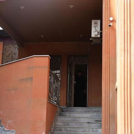 Ivan House Apartman Jereván Kültér fotó