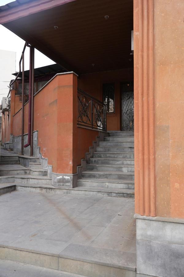 Ivan House Apartman Jereván Kültér fotó